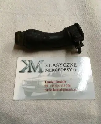 Mercedes-Benz W123 Breather hose/pipe 1020941282