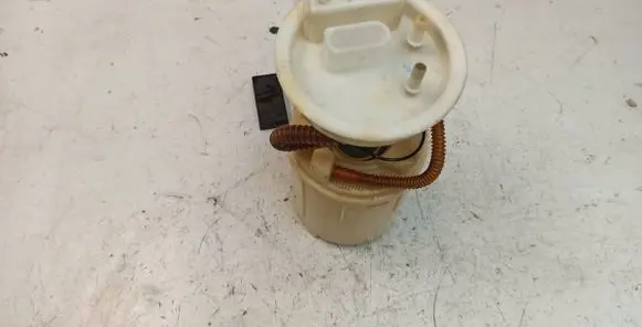 Seat Toledo II (1M) In-tank fuel pump 