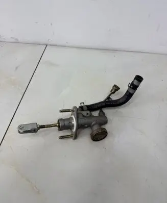 Clutch slave cylinder