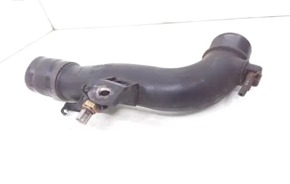 Toyota Avensis T250 Intercooler hose/pipe 173620R011 8942460010