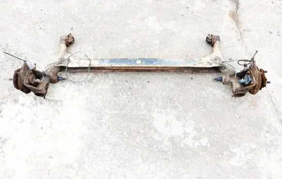 Toyota Corolla Verso E121 Rear subframe 