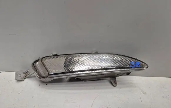 Opel Astra J Front indicator light 13367143.BSP