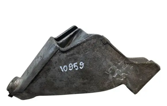 Volkswagen Crafter Engine mounting bracket 076199307