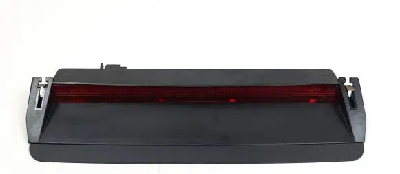 Volkswagen PASSAT CC Third/center stoplight 3C8945087 M4878