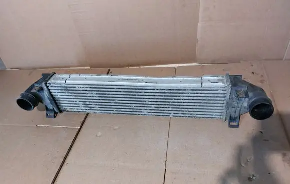 Volvo V70 Intercooler radiator 31280013