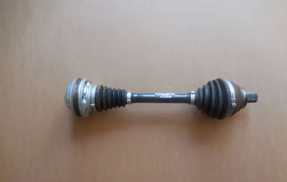 Audi Q3 F3 Front driveshaft 3Q0407271N