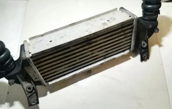 Ford Focus Intercooler radiator 8ml376746621 8ml376746-621