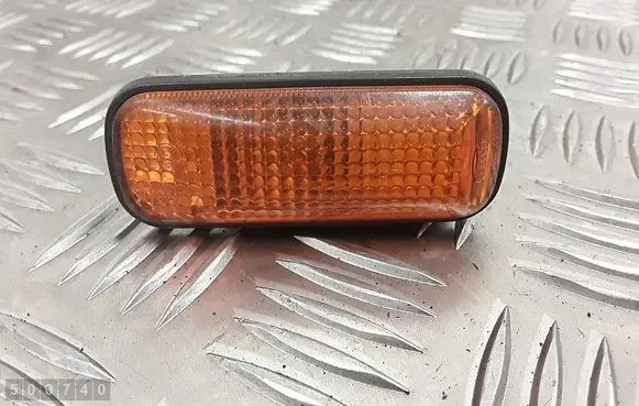 Honda Civic Front fender indicator light 0152632