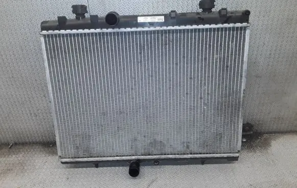 Citroen C5 Coolant radiator 63606A 2023W18 10042594