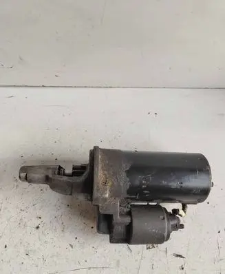 Audi A6 S6 C5 4B Starter motor 0001109021