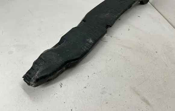 Dodge Hornet Fender foam support/seal 50565696 68625467AA