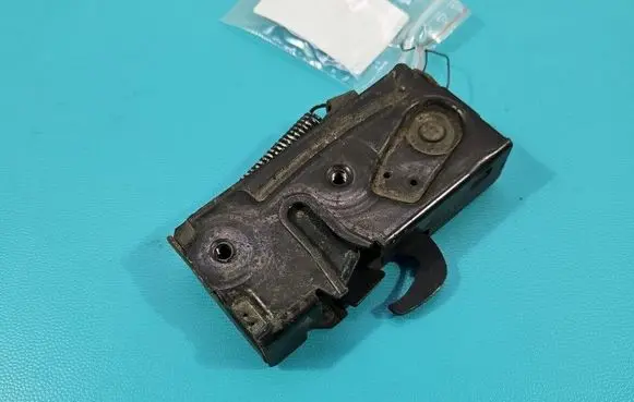 Volvo S90, V90 Engine bonnet/hood lock/catch 31479533 IMPRK1555027