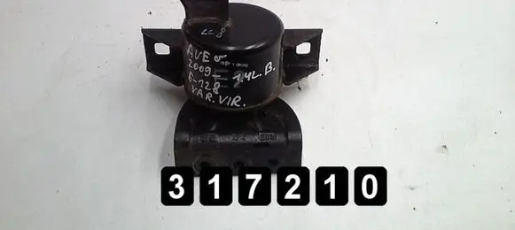 Chevrolet Aveo Engine mount bracket