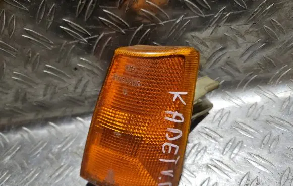 Opel Kadett E Front indicator light 6710