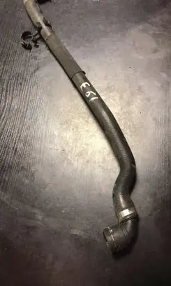 BMW 5 E60 E61 Engine coolant pipe/hose 6985734