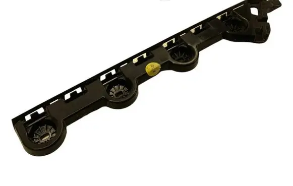 Skoda Octavia Mk4 Front bumper mounting bracket 5E7807394 320020112