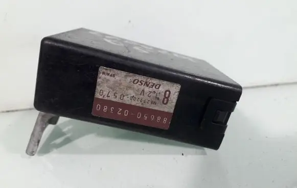 Toyota Corolla E120 E130 Other control units/modules 8865002380