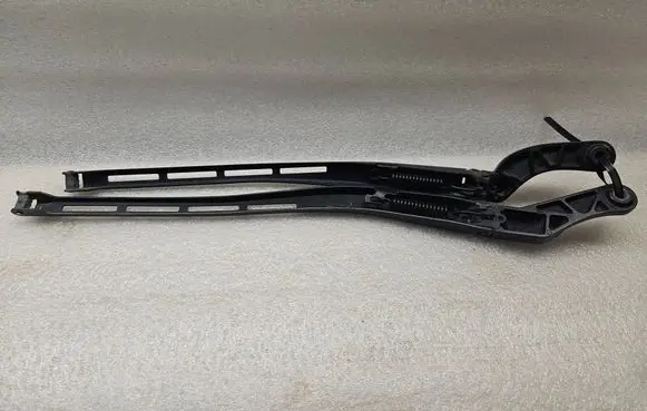 Audi A6 Allroad C5 Front wiper blade arm 4B1955407D 4B1955408D