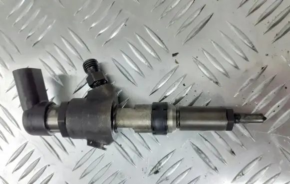 Ford Fusion Fuel injector 9645988580