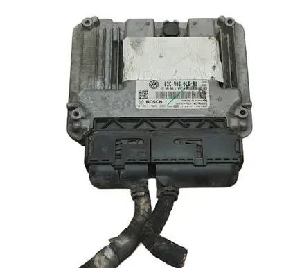 Volkswagen Golf VI Engine control unit/module 03C906016BM