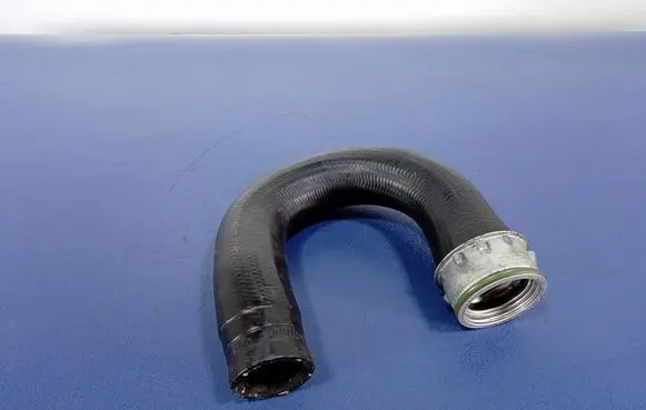 Opel Corsa C Air intake hose/pipe 24460993