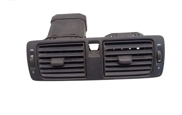 Volvo V50 Dash center air vent grill Y01144