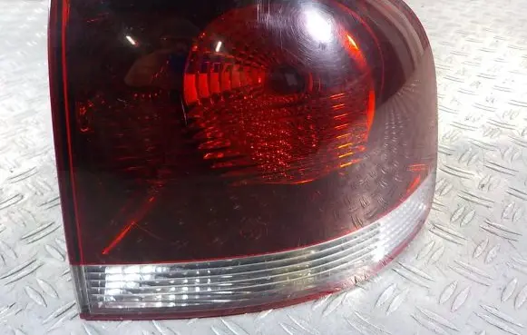 Volkswagen Touareg I Rear/tail lights 28258002