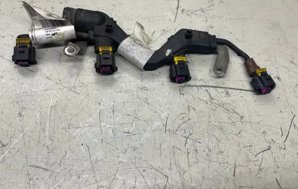 Opel Insignia A Fuel injector wires 55567592