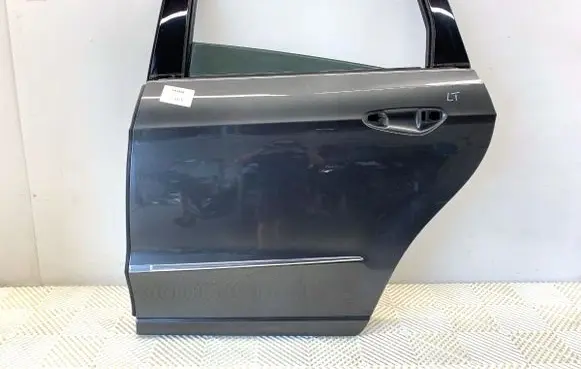 Ford S-MAX Rear door 