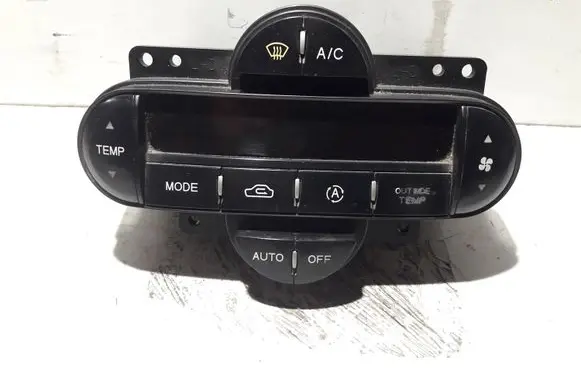 KIA Carens II Climate control unit
