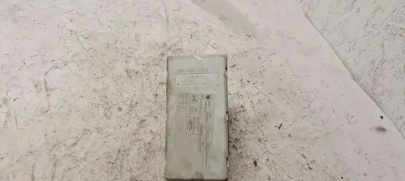 Audi A8 S8 D2 4D Central locking vacuum pump 8L0862257D