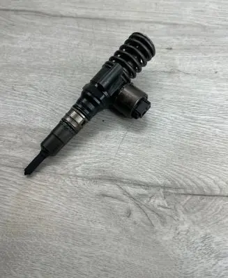 Mitsubishi Grandis Fuel injector 03G130073G 0414720404