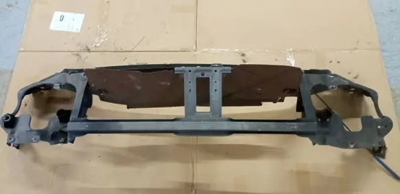 Renault Avantime Radiator support slam panel