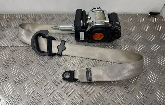 Audi A6 S6 C8 4K Front seatbelt 4K5857706