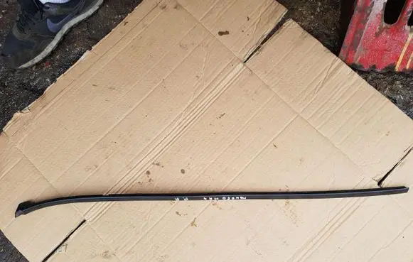 Ford Mondeo MK IV Front door windshield rail 