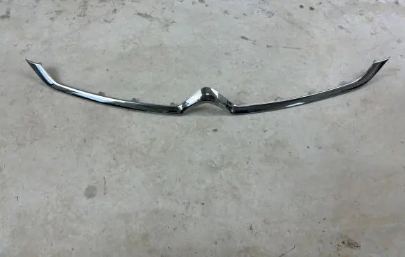 Citroen C4 II Picasso Front bumper upper radiator grill AA36190365 CH040