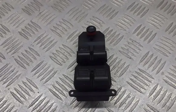 Honda CR-V Front door window switch trim 