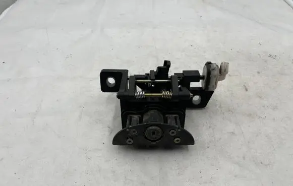 Renault Megane I Front door lock (next to the handle) PA6GF30 PA6GF30PA6GF30