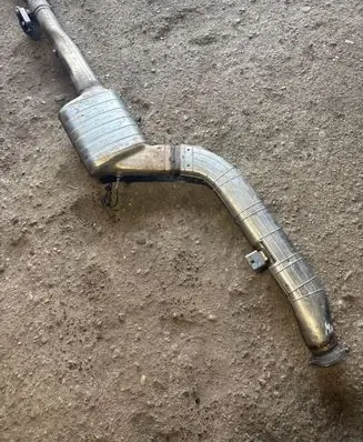 BMW 5 G30 G31 G38 Muffler/silencer 8582068 1830 10432427