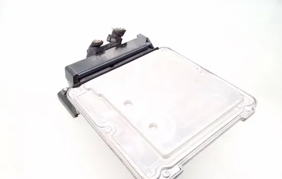 Audi A4 S4 B7 8E 8H Engine control unit/module 0281013293 03g906016kn