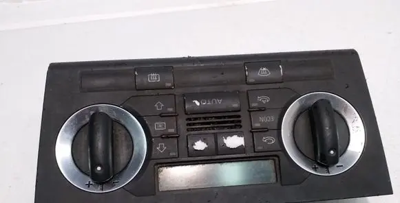 Audi A3 S3 8P Climate control unit 8P0820043D