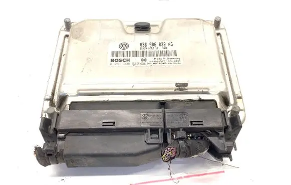 Volkswagen Golf V Engine control unit/module ECU 036906032AG