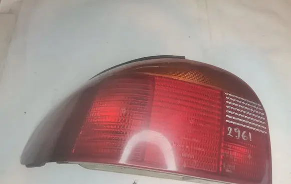 Ford Mondeo MK I Rear/tail lights 93BG13N004DB