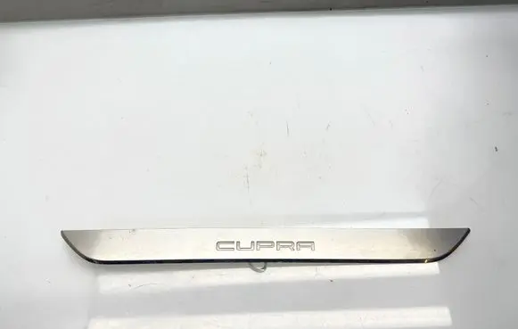 Cupra Formentor Front sill trim cover 5F4947417D 2233970 CD26790