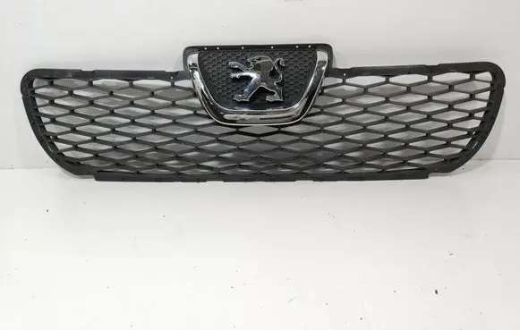 Peugeot Boxer Front grill 1306599070