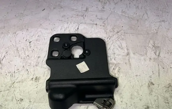 Ford Mustang V Convertible roof lock/latch 