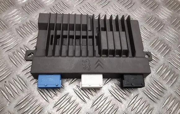 Peugeot 508 II Sound amplifier 9825899680
