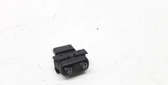 Mercedes-Benz ML W163 Seat heating switch 1638200210