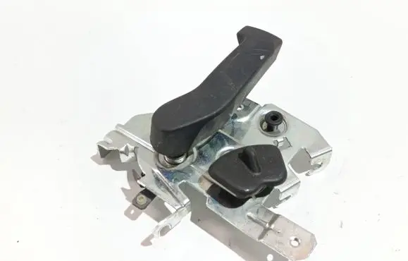 Renault Trafic III (X82) Rear door interior handle 826706945R 93451791