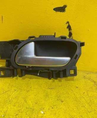 Citroen C4 I Picasso Rear door interior handle trim RZ3R1P2K2